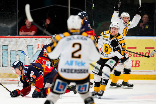 Skellefteås Pär Lindholm jublar