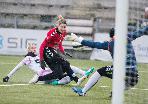 Rosengårds Anja Mittag och KristianstadsMia Carlsson och