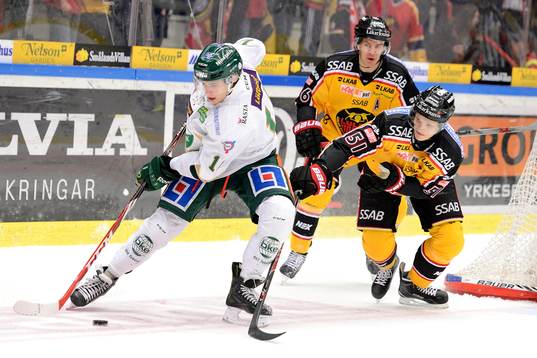 Färjestads Joakim Nygård med pucken