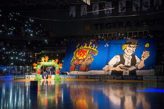 Tifo före ishockeymatchen i SHL mellan Leksand och Brynäs