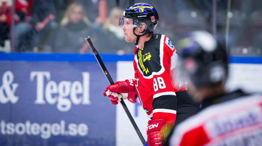 Örebros Viktor Ekbom deppar