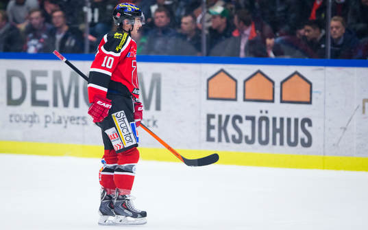 Örebros Derek Ryan deppar