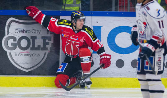 Örebros Derek Ryan deppar