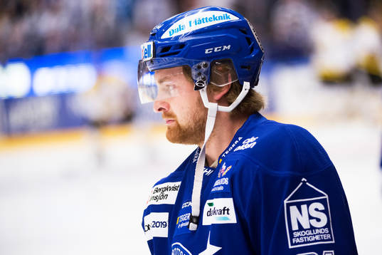 Leksands Mattias Ritola före ishockeymatchen i SHL mellan