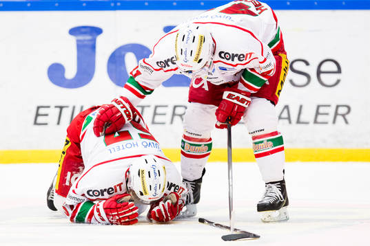 Modos Emil Djuse har ont