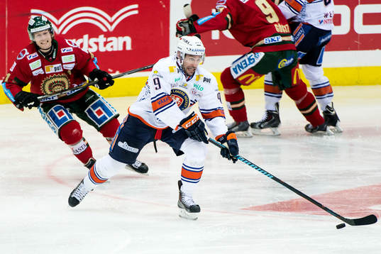 Växjös Josh Hennessy