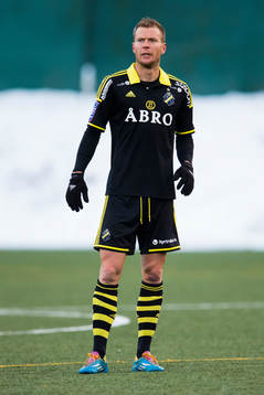 s Per Karlsson