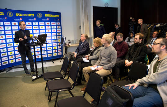 Tre Kronors förbundskapten Pär Mårts