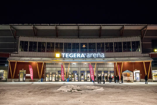 Entrén till Tegera Arena före ishockeymatchen i SHL