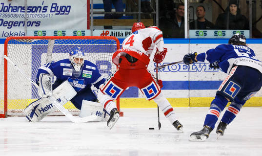 Timrås Emil Pettersson kvitterar till 1-1