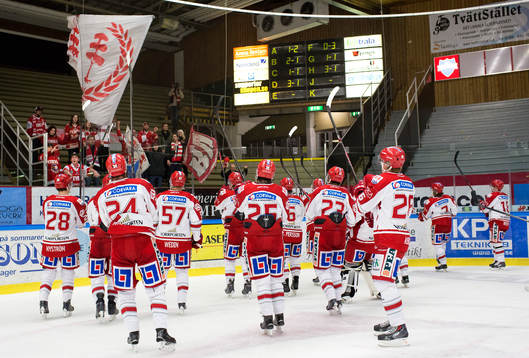 Timrås-spelare på väg ut