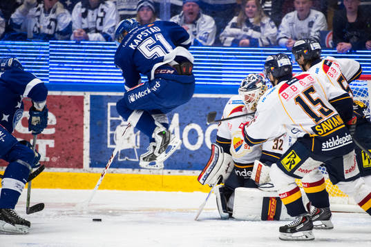 Leksands Kevin Kapstad täcker sikten för Djurgårdens