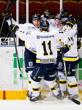 s Anton Bengtsson jublar