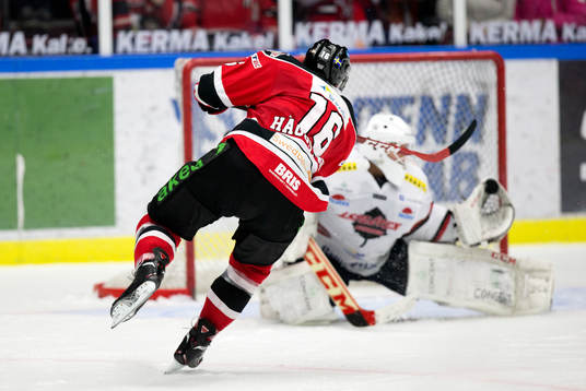 Bläddra bland fler bilder av Ishockey, Hockeyallsvenskan, Malmö - Asplöven