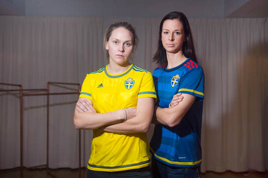 Lisa Dahlkvist och Lotta Schelin