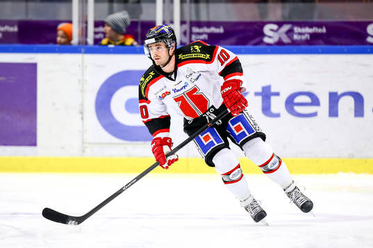 Örebros Derek Ryan