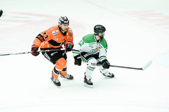 Karlskronas Niklas Lihagen och Rögles Jack Connolly