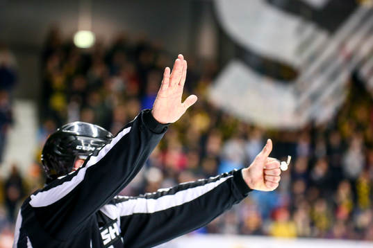 Domaren visade ut Skellefteå