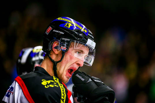 Örebros Mikko Lehtonen deppar