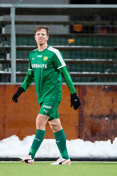 Hammarbys Jan Gunnar Solli skriker på domaren
