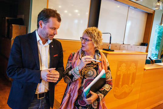 Timrås Klubbdirektör Lars Nolander och Ewa Lindstrand