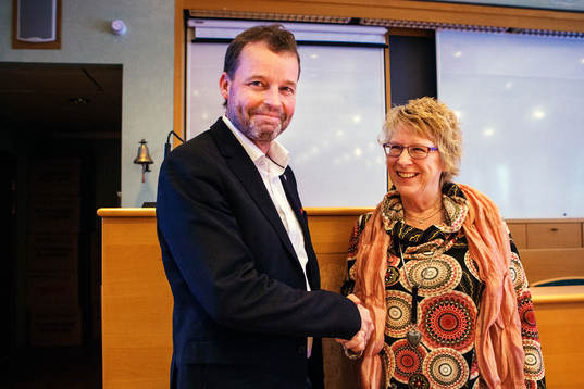 Timrås Klubbdirektör Lars Nolander och Ewa Lindstrand