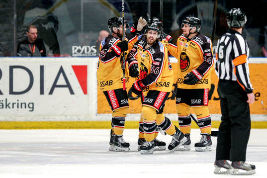 Luleås Chris Abbott jublar