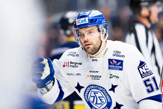 Leksands Kevin Kapstad  jublar