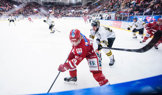 s Nils Bäckström