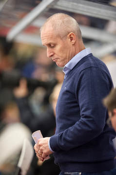 Timrås tränare Roger Forsberg deppar