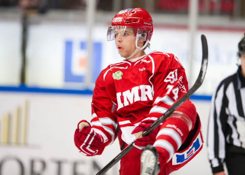 Timrås Emil Pettersson jublar