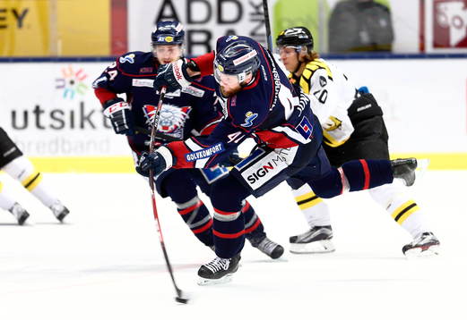 Skott av Linköpings Jonas Junland