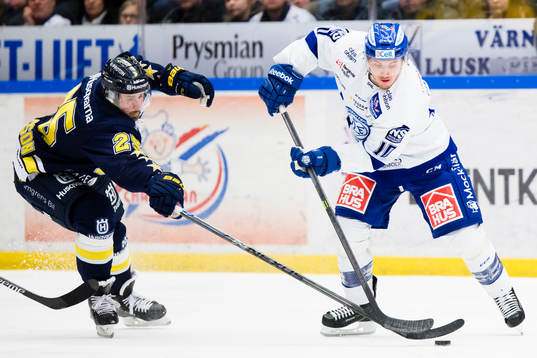 s Mattias Karlsson mot Leksands Brian Connelly