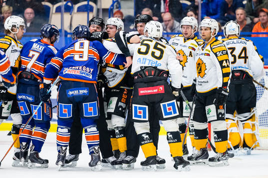Gruff framför Skellefteås mål