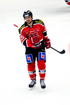 Örebros Martin Johansson jublar