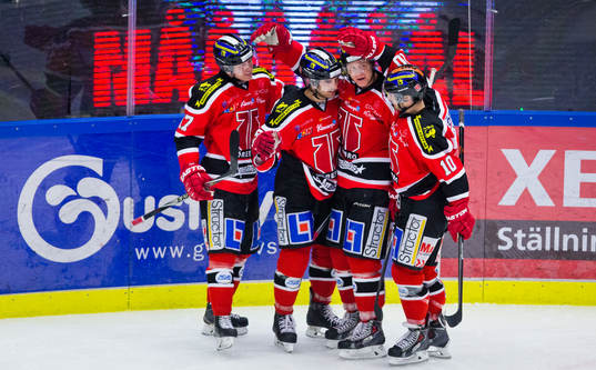 Örebros Martin Johansson jublar