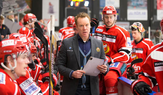 Almtunas tränare Niklas Eriksson