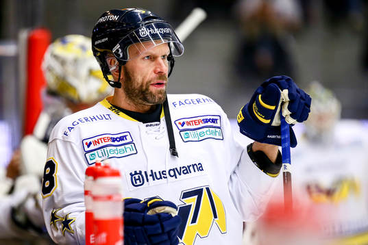 Hv71s Jere Karalahti