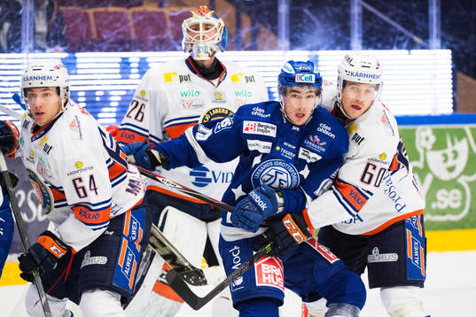 Leksands Tobias Forsberg oroar Växjös Eric Martinsson och