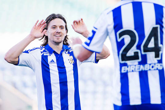 IFK Göteborgs Lasse Vibe gör 3-0 och jublar mot Tom