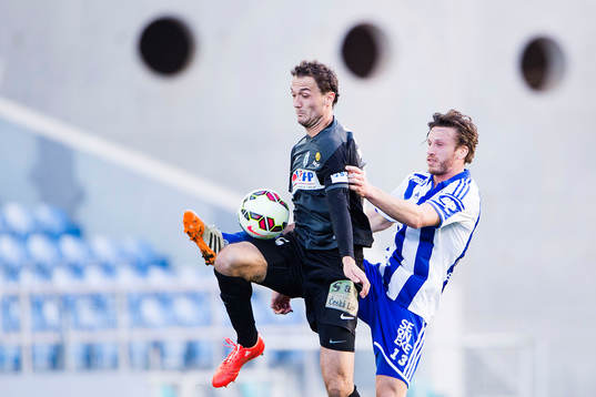 Jablonecs Martin Dolezal och IFK Göteborgs Gustav Svensson