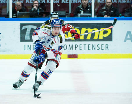 Oskarshamns Victor Svensson och Malmö Redhawks Jeremias