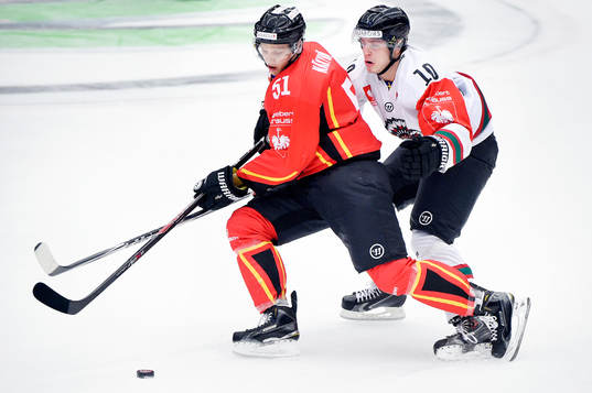Luleås Kristian Näkyvä och Frölundas Mattias Janmark