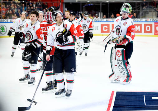 Frölundas Joel Lundqvist och målvakt Linus Fernström