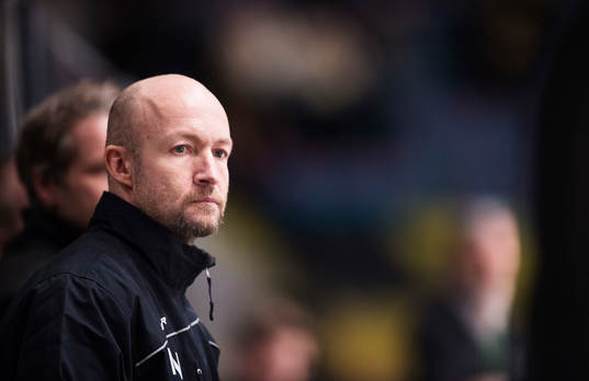 s assisterande tränare Michael Nylander