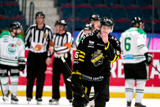 s Nils Bäckström deppar