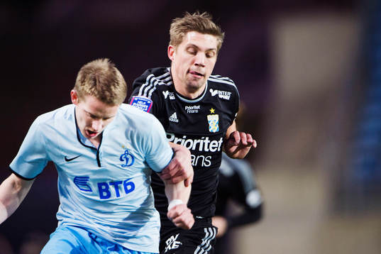 Dynamo Moskvas Tomas Hubocan och IFK Göteborgs Mikael Boman