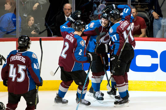 Colorados Gabriel Landeskog jublar