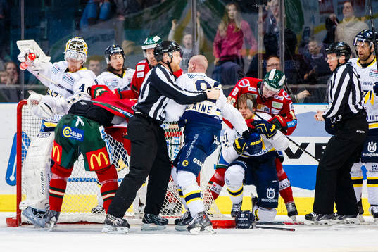 s målvakt Erik Ersberg