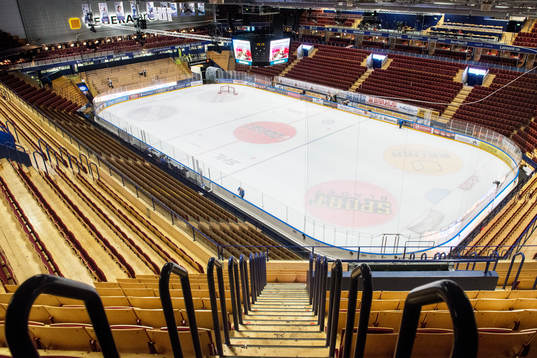 Översiktsbild inne i Tegera Arena före ishockeymatchen i